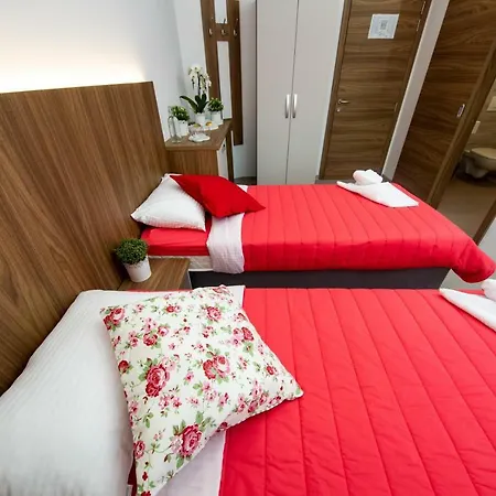 Hotel Prenocisca Pugelj Novo Mesto
