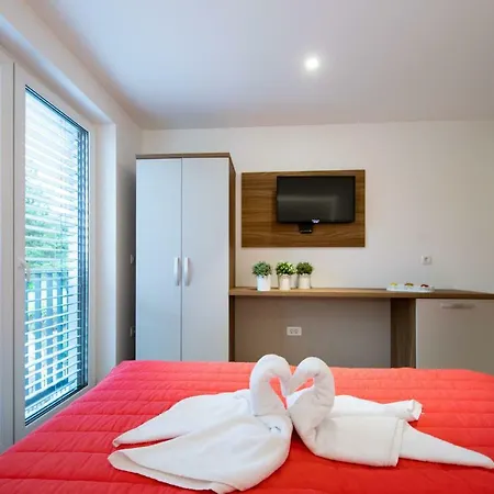 Prenocisca Pugelj Hotel *