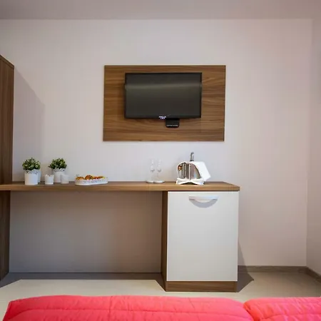 Hotel Prenocisca Pugelj Novo Mesto