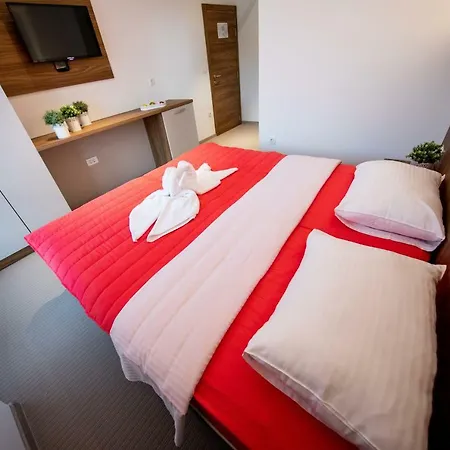 Prenocisca Pugelj * Novo Mesto